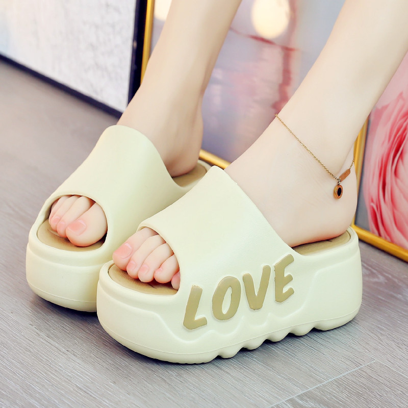 Тапочки на платформе высокого  – обзор и цена Mule Slip On